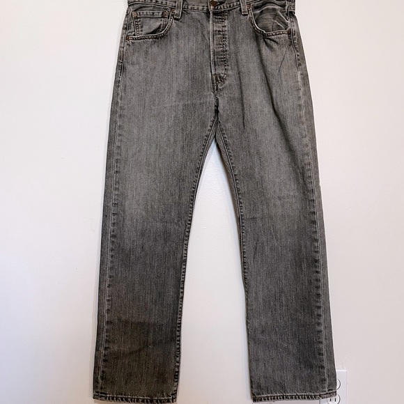 Vintage Gray 501 Levi’s - Picture 5 of 7